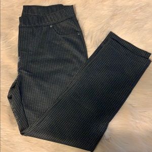 NWOT Straight Leg Susan Graver pants XSP.